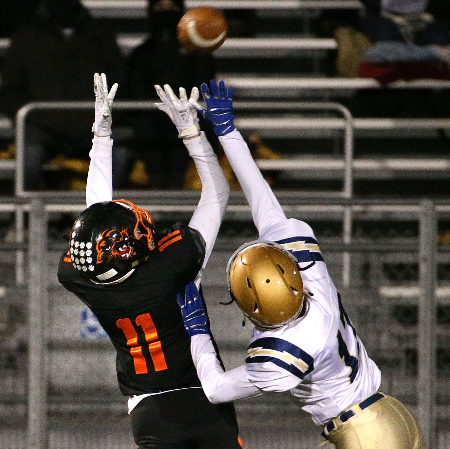 October 23: Aquinas vs West Salem